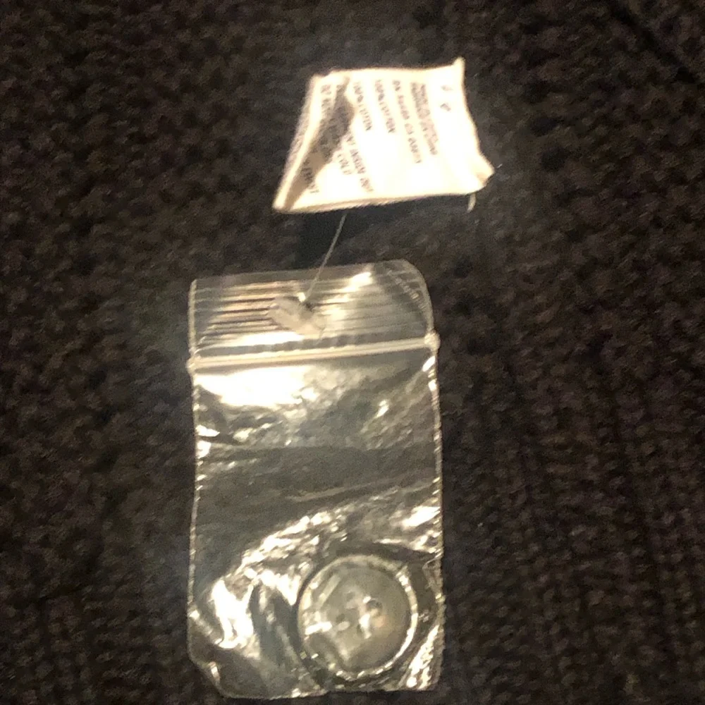 American Eagle Outfitters cardigan vest - Picture 11 of 12